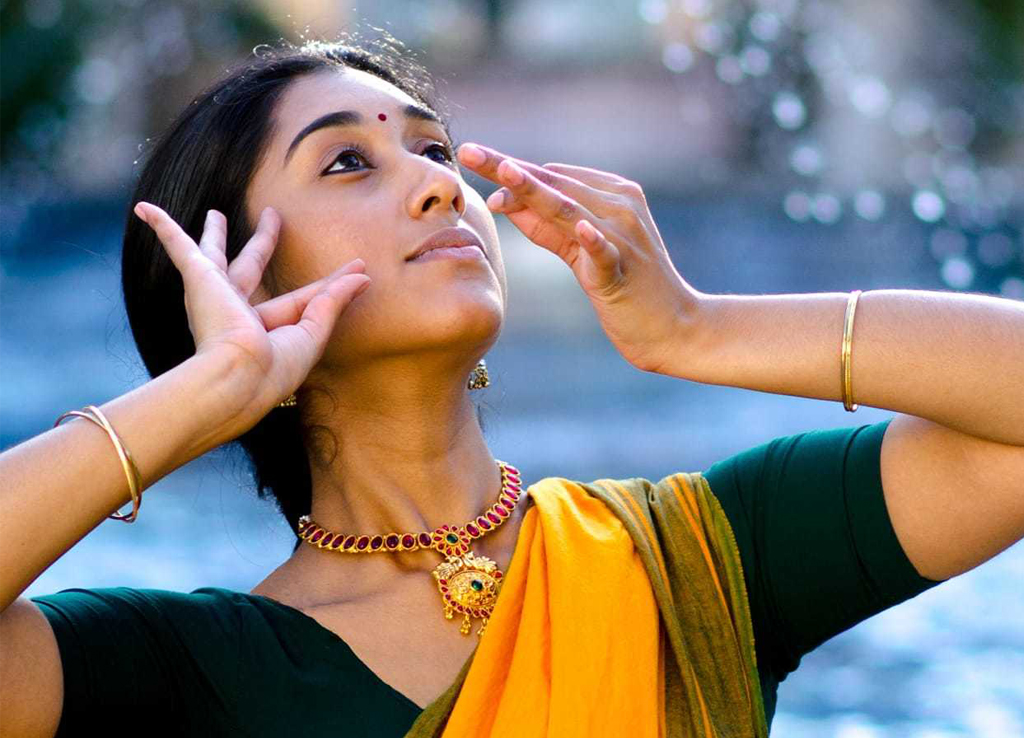 Natya Chemmal Awardee Janani Comar